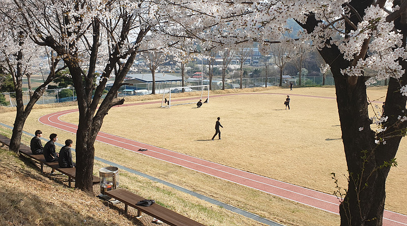 KakaoTalk_20230402_160438567_05.jpg